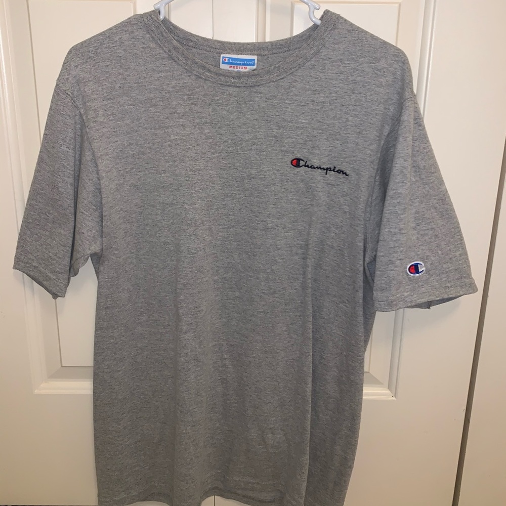 Champion t-shirt
